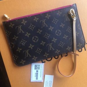 ❌SOLD ❌ Louis Vuitton Neverfull pouch GM